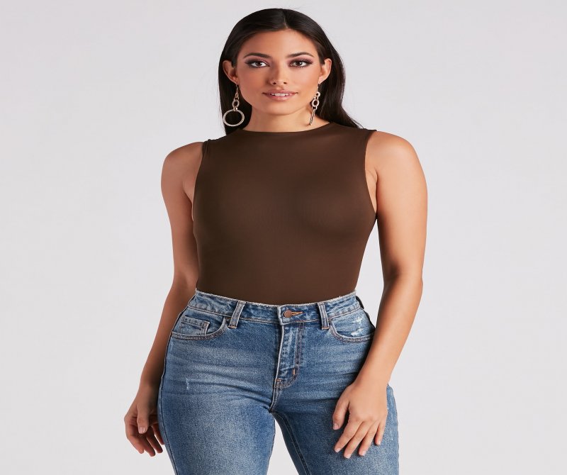 TableClothsUs Smooth Silhouette Mock Neck Bodysuit